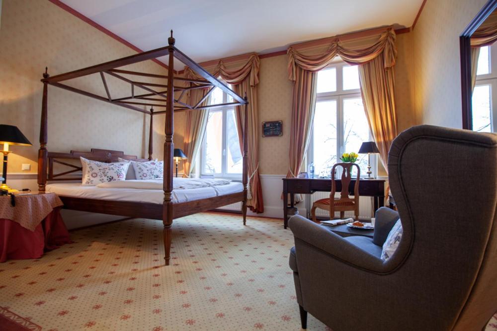 Hotel Niederlaendischer Hof Шверин Экстерьер фото