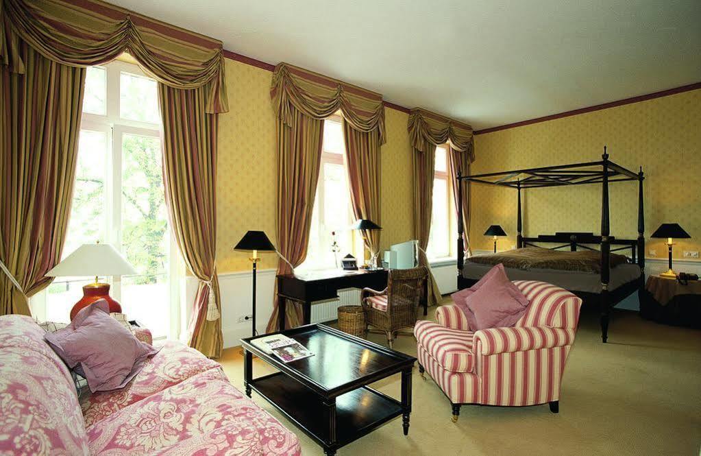 Hotel Niederlaendischer Hof Шверин Экстерьер фото