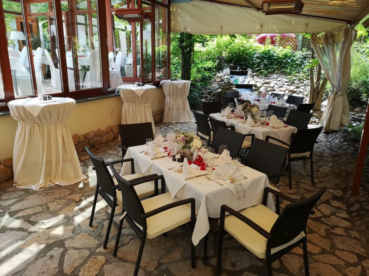 Hotel Niederlaendischer Hof Шверин Экстерьер фото